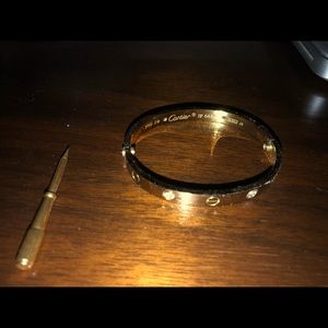 Gold diamond bracelet